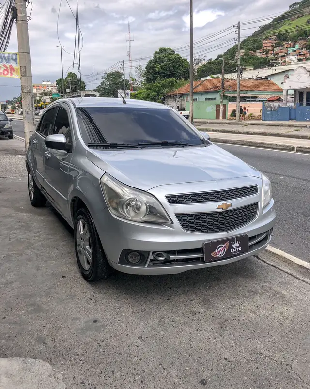 Carro Chevrolet Agile 2011 LTZ 1.4 8V (Flex)