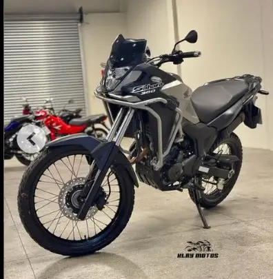 Carro Honda XRE Sahara 300 2024 ABS