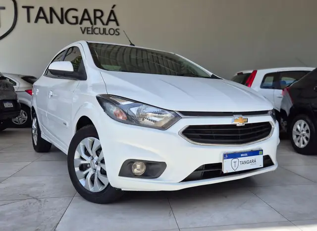 Carro Chevrolet Prisma 2017 1.4 LT SPE/4