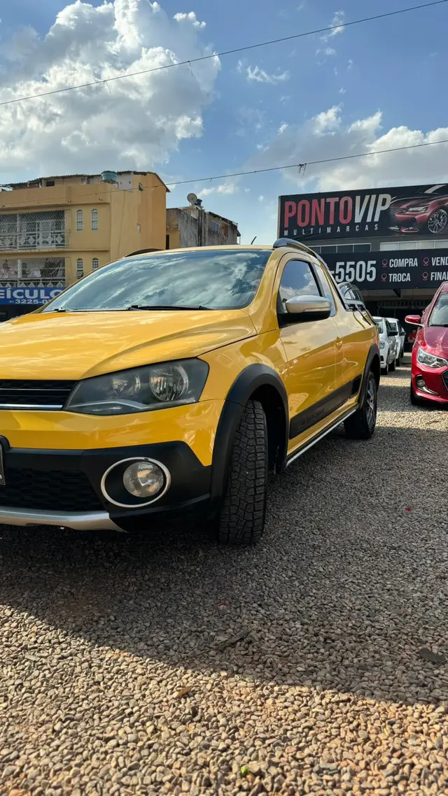 Carro Volkswagen Saveiro 2015 Cross 1.6 16v MSI CE (Flex)