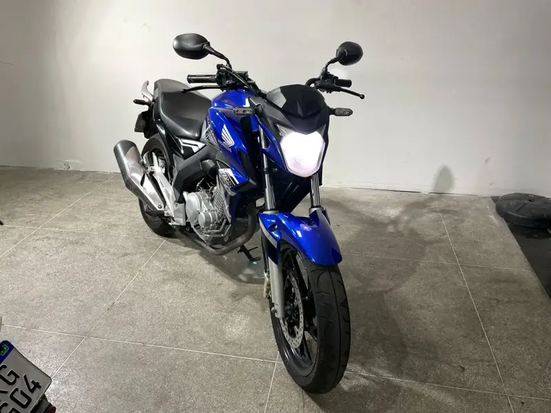 Honda (CBS)