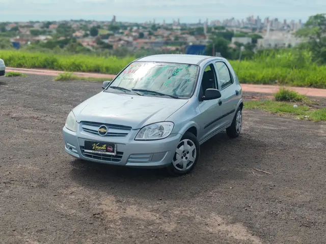 Carro Chevrolet Celta 2011 Life 1.0 VHCE (Flex) 4p