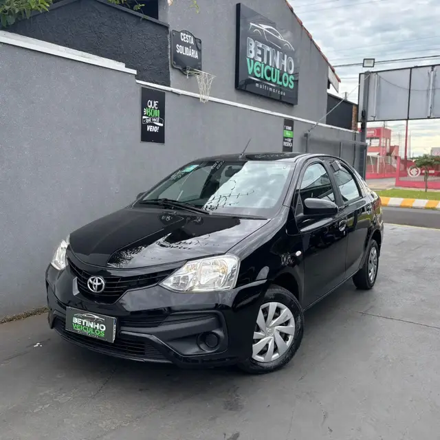 Carro Toyota Etios 2021 X Plus 1.5 (Flex)