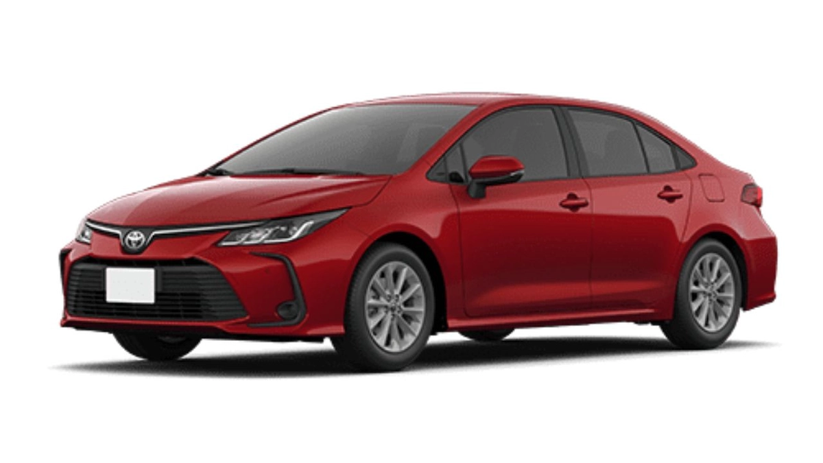 Sedan perdeu versão intermediária com sistema híbrido, mas terá nova versão de entrada