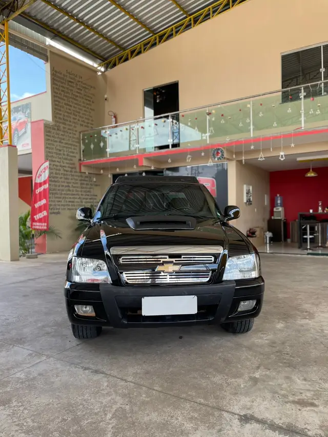 Carro Chevrolet S10 Cabine Dupla 2011 S10 Rodeio 2.4 Flexpower 4X2 (Cab Dupla)