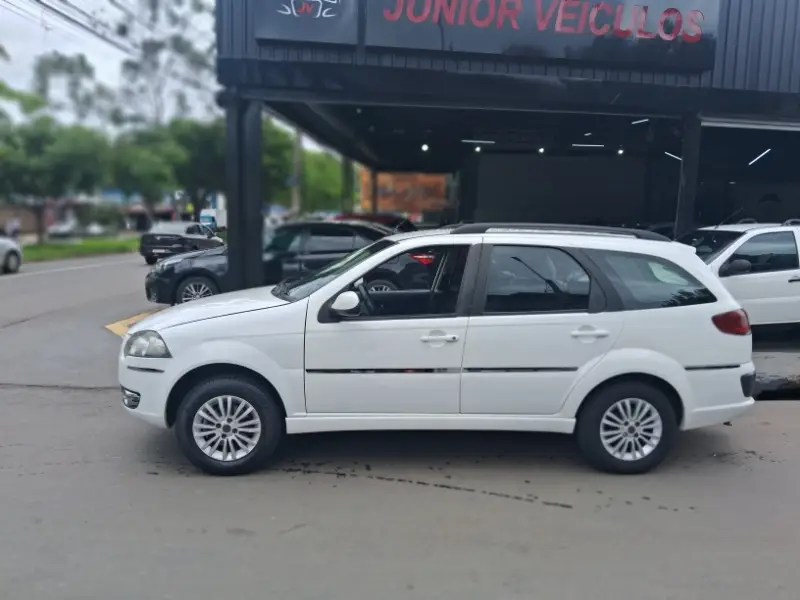 Fiat Palio Weekend Attractive 1.4 8V (Flex)