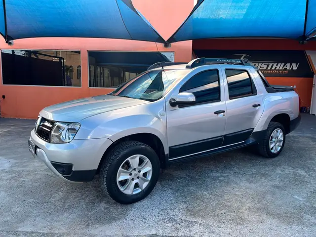Carro Renault Duster Oroch 2017 1.6 16V SCe Express (Flex)