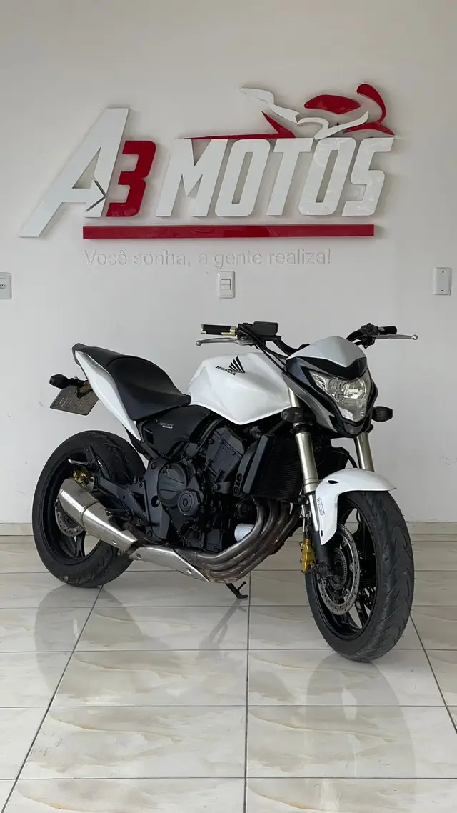 Carro Honda CB 600F 2012 Hornet (ABS)
