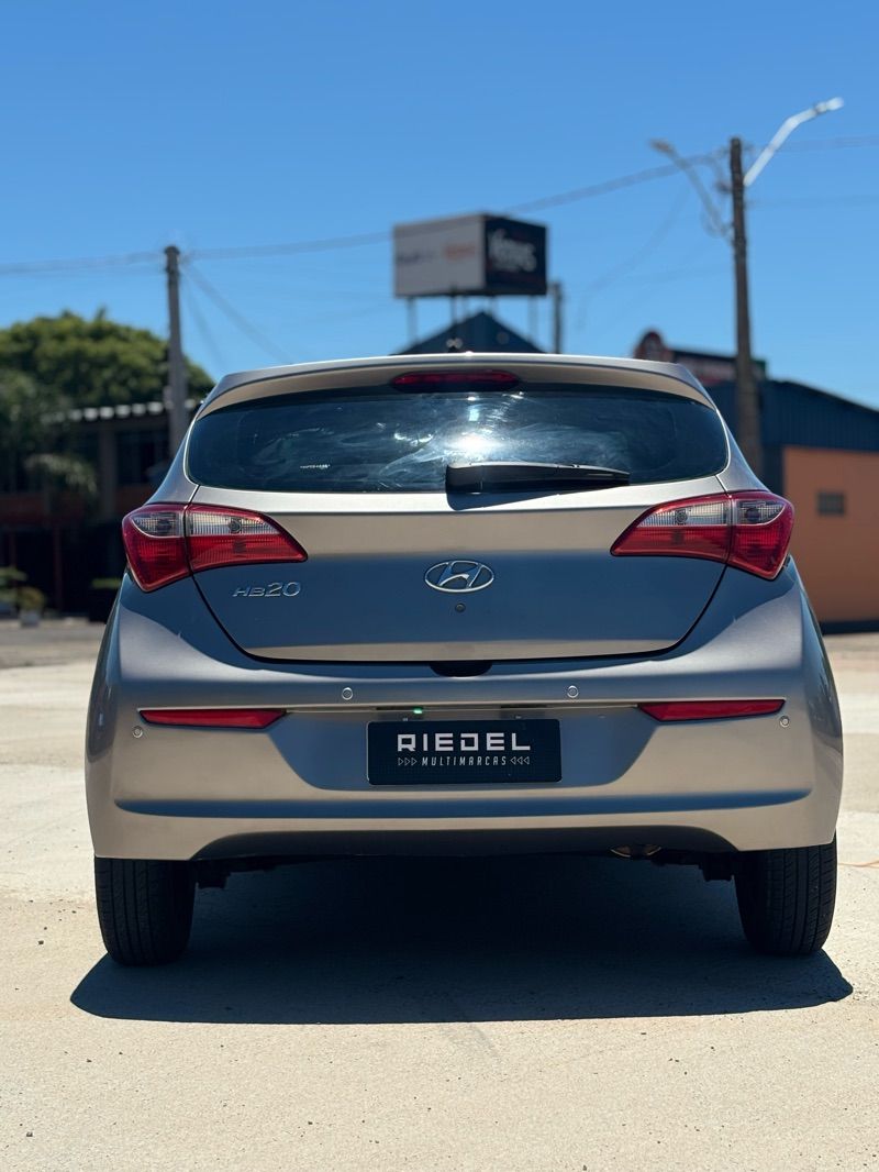 Hyundai HB20