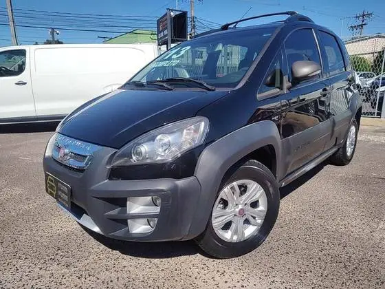 Carro Fiat Idea 2013 Adventure 1.8 16V Dualogic (Flex)