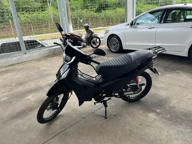 Carro Shineray Phoenix 50 2024 49 cc