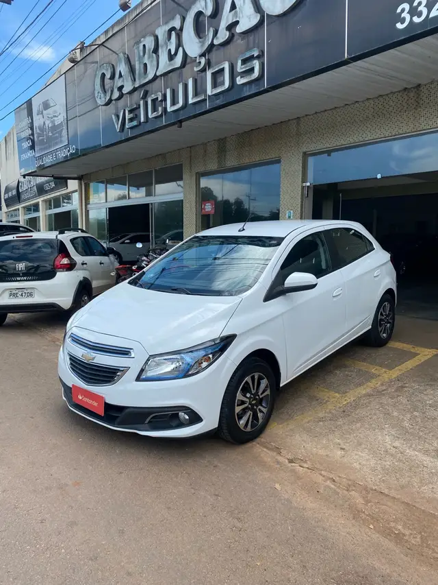 Carro Chevrolet Onix 2016 1.4 LTZ SPE/4 (Aut)
