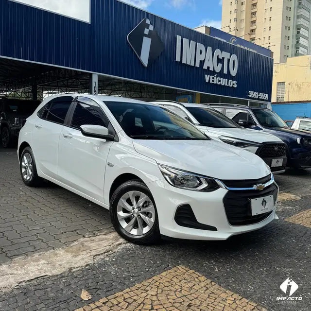 Carro Chevrolet Onix 2023 LT 1.0