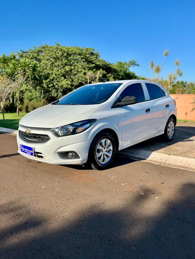 Carro Chevrolet Onix 2020 1.0 Joy SPE/4