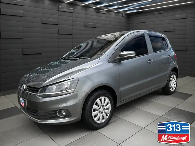 Carro Volkswagen Fox 2016 1.0 MPI Trendline (Flex)