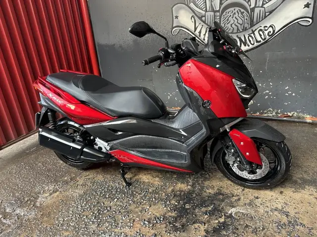 Moto Yamaha XMax 2022 250 (ABS)