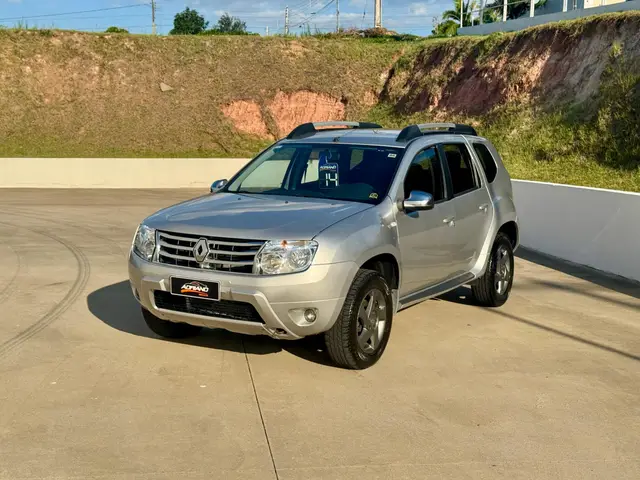 Carro Renault Duster 2014 1.6 16V Dynamique (Flex)