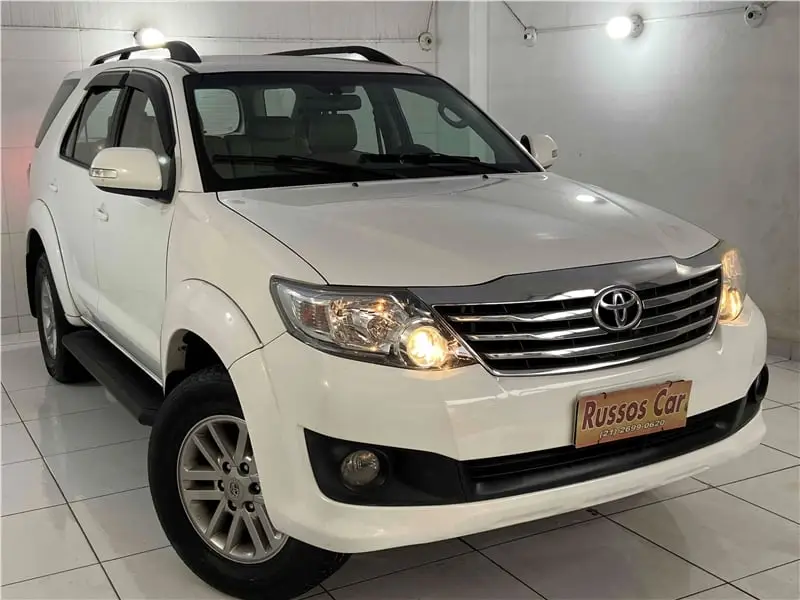 Toyota SW4 Hilux  2.7 4x2 SR (Flex)