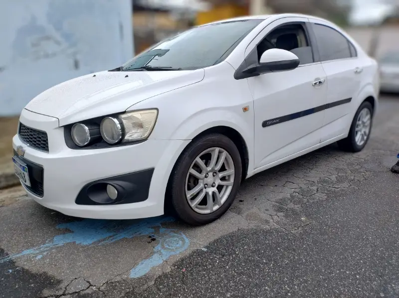 Chevrolet Sonic Sedan LTZ 1.6 (Aut)