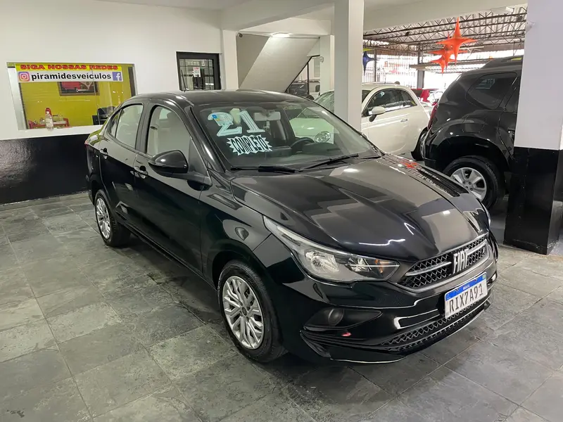 Fiat Cronos Drive 1.8 (Flex) (Aut)
