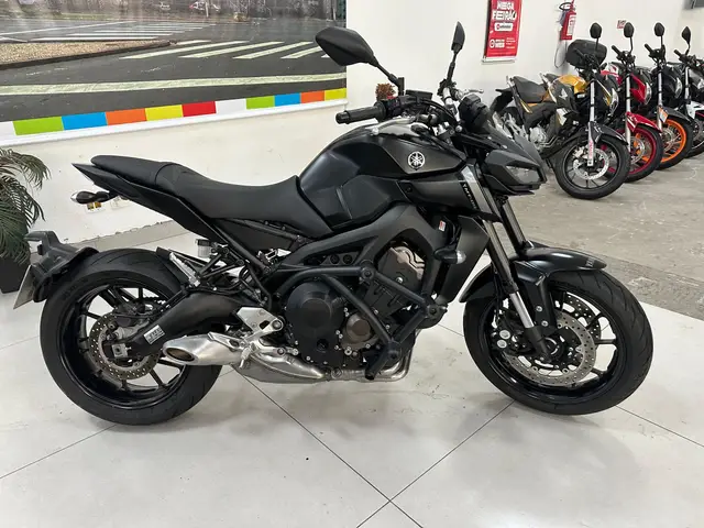 Moto Yamaha MT-09  2022 ABS