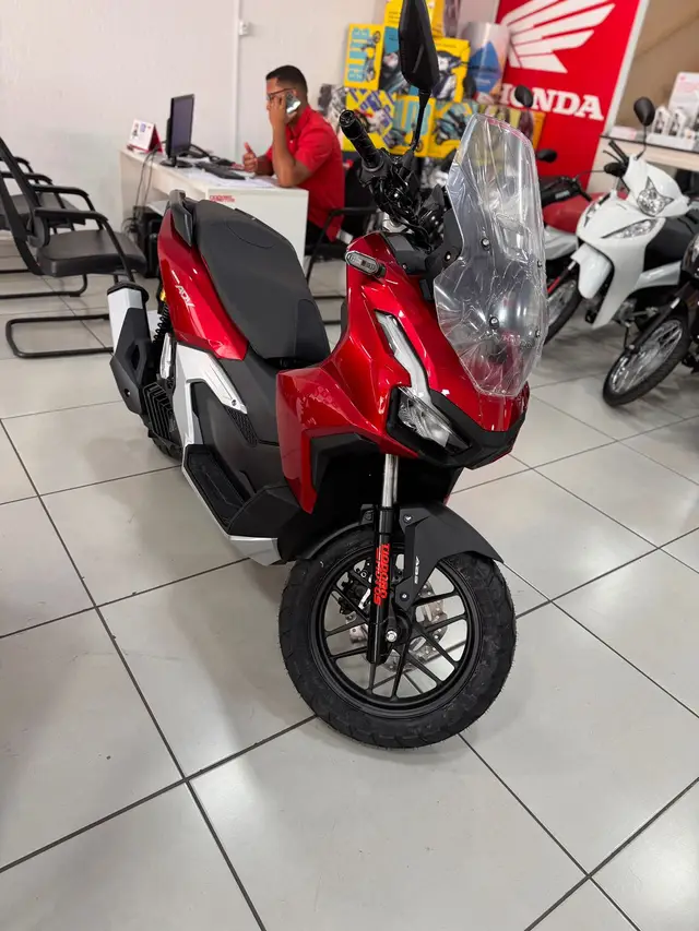 Moto Honda ADV 2025 160 (ABS)