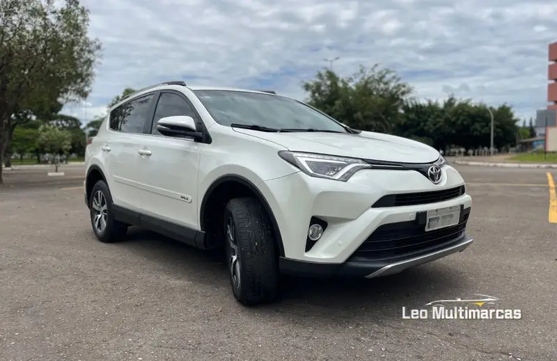 Toyota RAV4 2.0 Top CVT