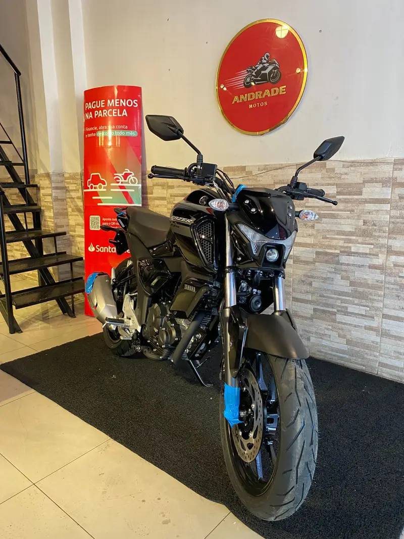 Yamaha Fazer FZ15 ABS Connected