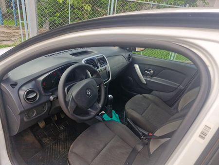 Sandero Expression 1.0 12V SCe (Flex)