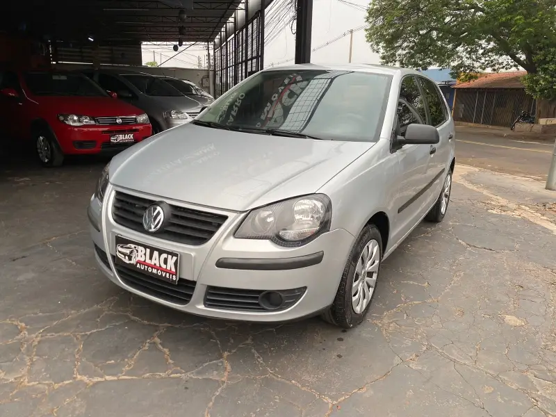 Volkswagen Polo Hatch. 1.6 8V E-Flex (Flex)