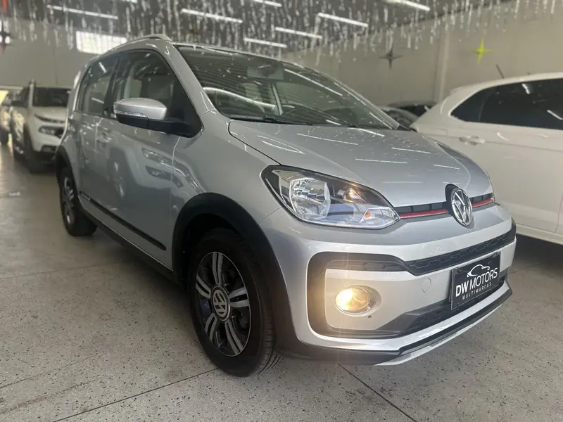 Volkswagen Up! 1.0 12v TSI E-Flex Cross
