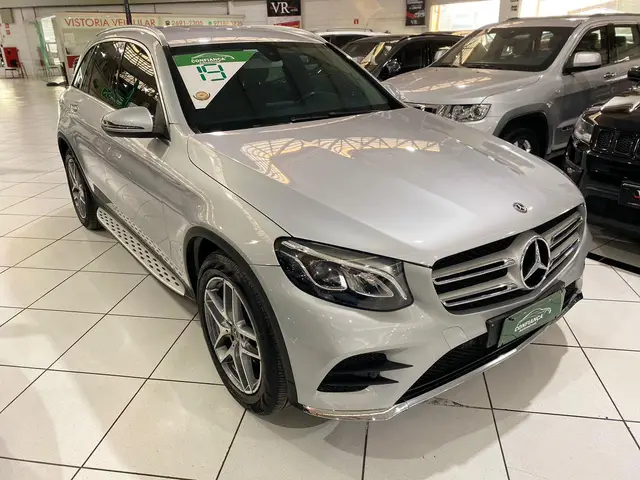 Carro Mercedes-Benz GLC 250 2019 GLC 250 4Matic Highway
