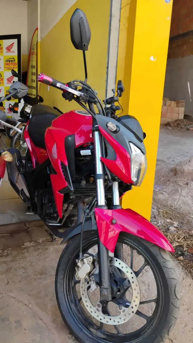 Moto Honda CB 250F Twister 2016 Standard