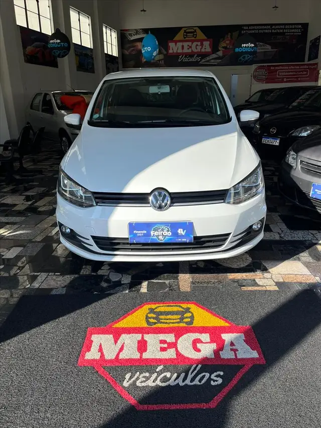 Carro Volkswagen Fox 2018 1.6 MSI Connect (Flex)