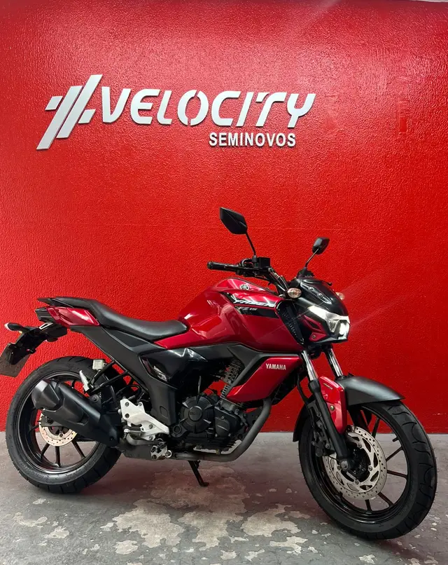 Carro Yamaha Fazer FZ15 2024 ABS