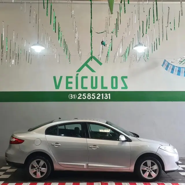 Carro Renault Fluence 2012 2.0 16V Dynamique (Aut) (Flex)