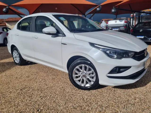 Carro Fiat Cronos 2019 1.3 Drive Firefly GSR (Flex)