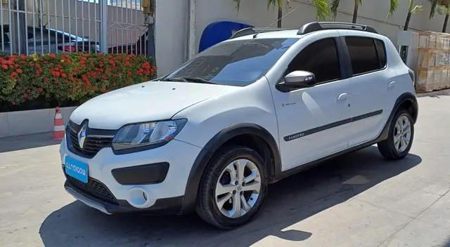 Carro Renault Sandero Stepway 2016 1.6 8V (Flex)