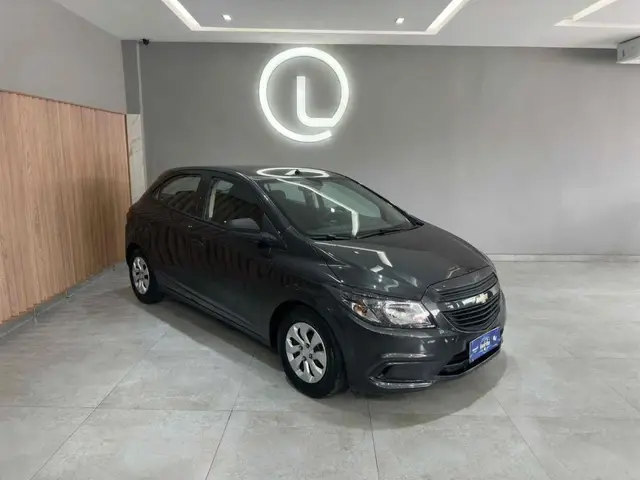 Carro Chevrolet Onix 2019 1.0 Joy SPE/4