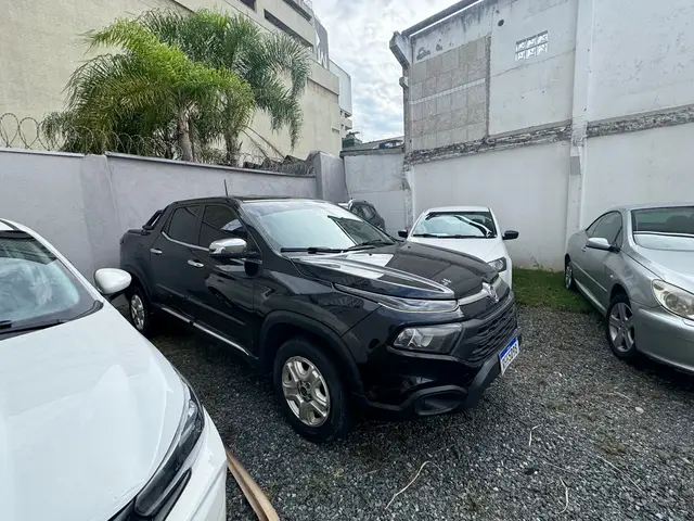 Carro Fiat Toro 2021 Endurance 1.8 AT6 FLEX (Aut)