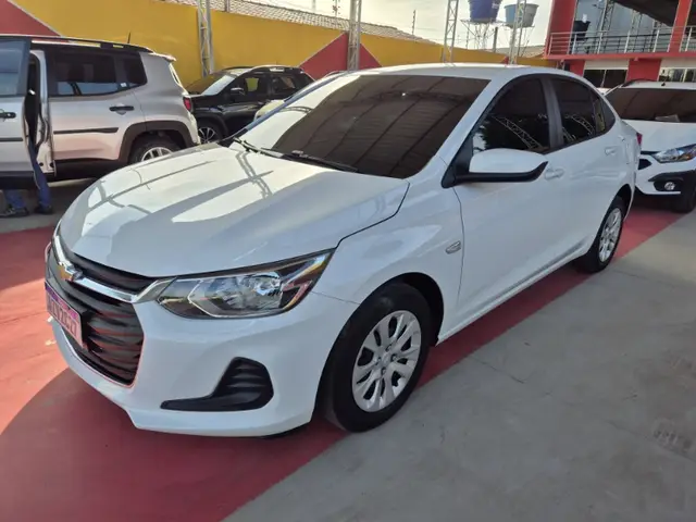 Carro Chevrolet Onix Plus 2021 1.0 LT (Flex)