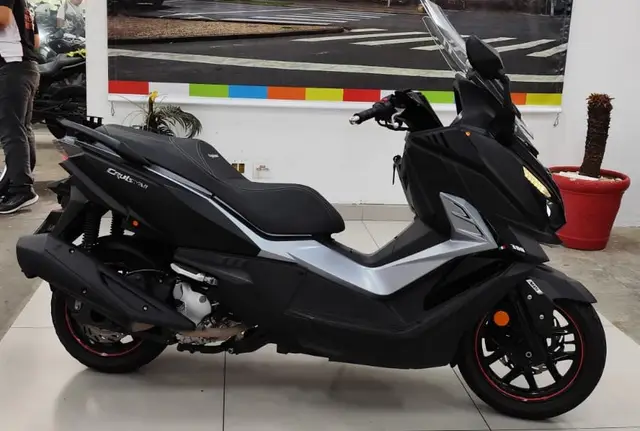 Carro Dafra Cruisym 2023 300