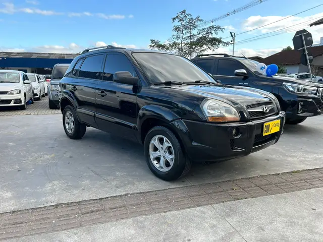 Carro Hyundai Tucson 2010 GL 2.0 16V