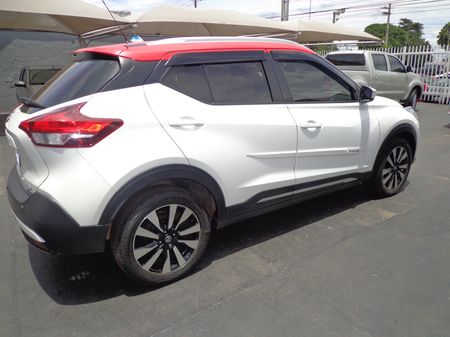 Kicks 1.6 SV CVT (Flex)