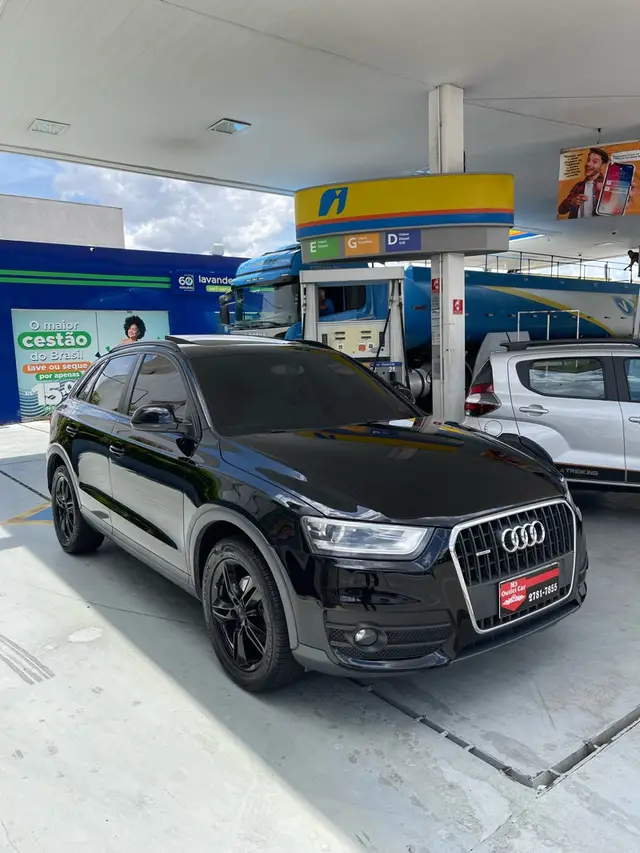 Carro Audi Q3 2013 2.0 TFSI Ambiente S Tronic Quattro
