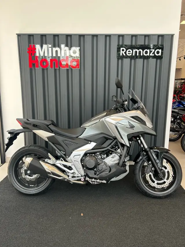 Carro Honda NC 750X 2025 MT