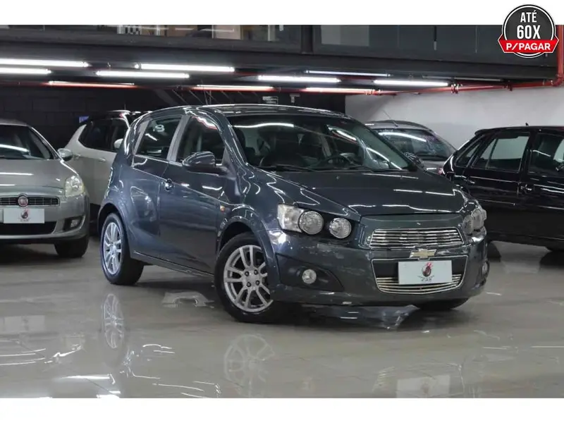 Chevrolet Sonic Sedan LTZ (Aut)