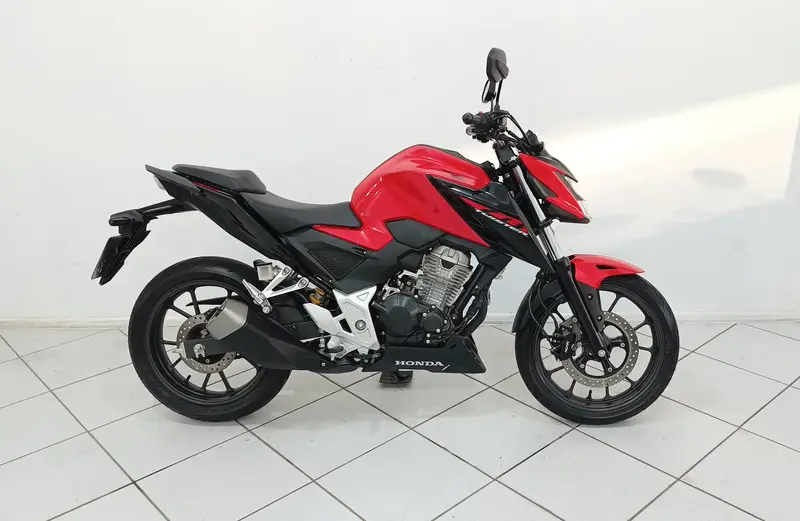 Honda CB 300F Twister (ABS)