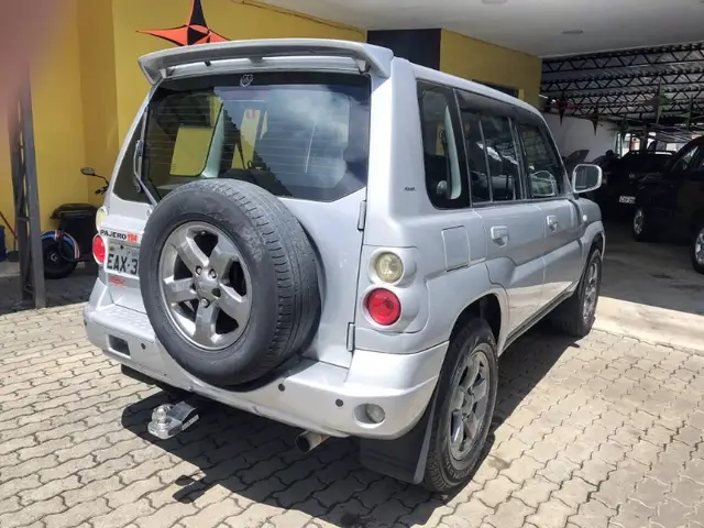 Carro Mitsubishi Pajero TR4 2009 2.0 16V (flex)
