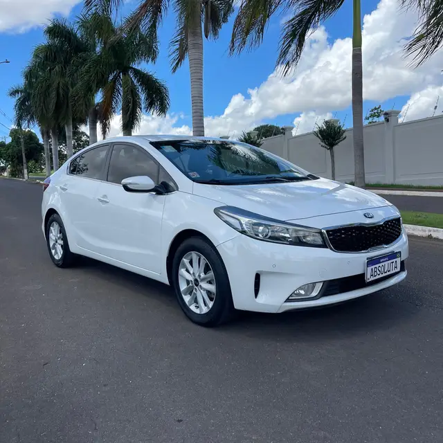 Carro Kia Cerato 2018 SX 1.6 (Aut) (Flex)